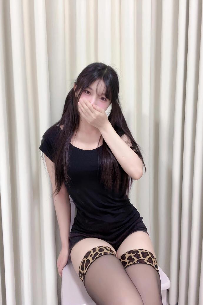 黑色幽默 · 周末